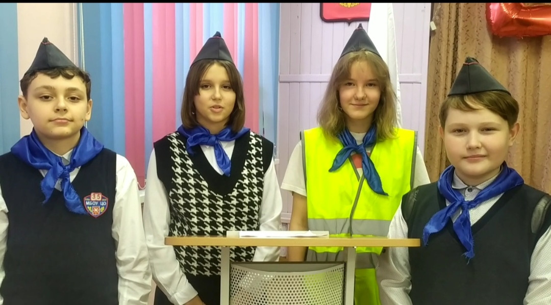 Постер к социальной практике: Учим ПДД