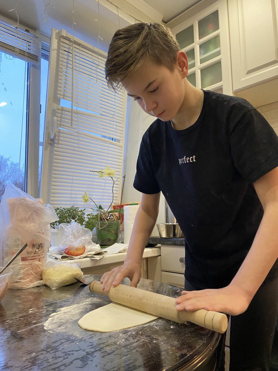 Постер к социальной практике: Созидательный труд (помогаю родителям)