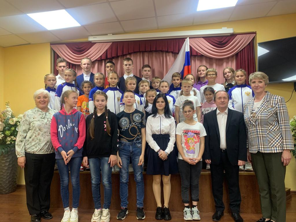 Постер к социальной практике: Поездка к друзьям в Долматовский детский дом. Акция "Помоги другу"
