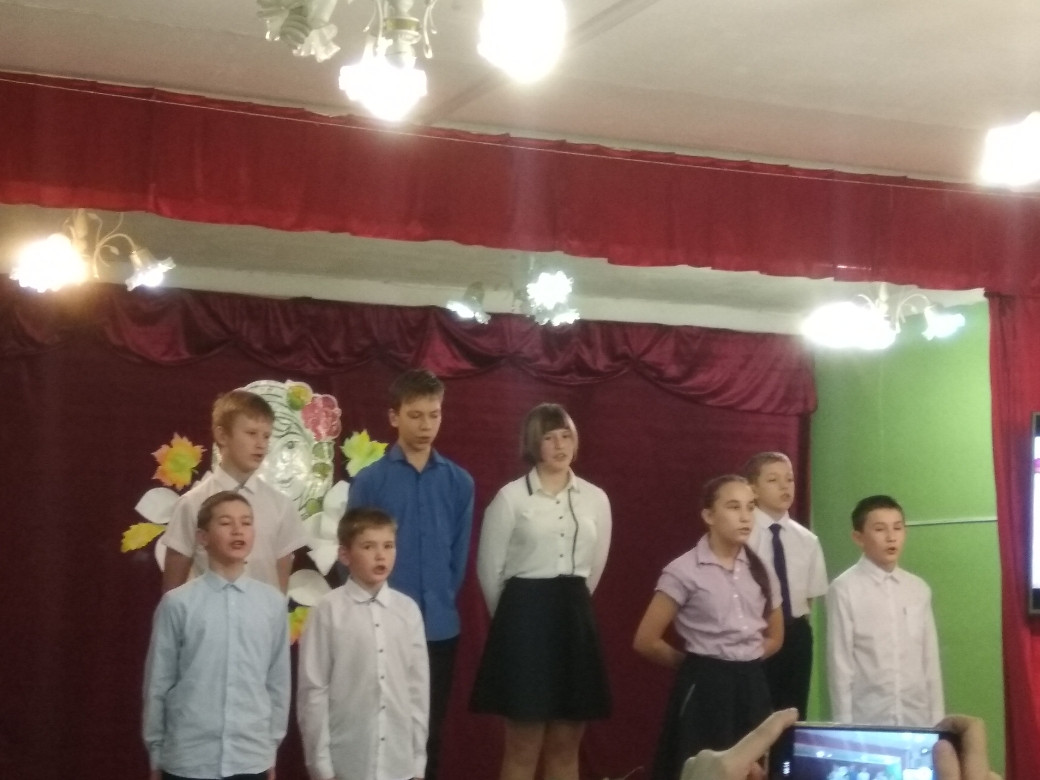 Постер к социальной практике: "С праздником мамочки.."