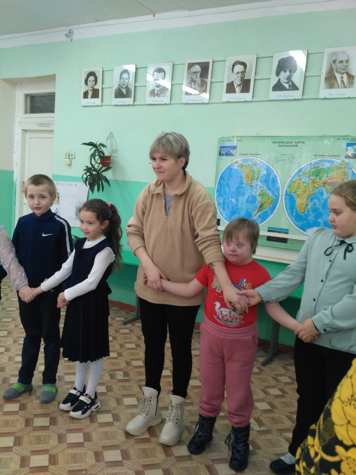 Постер к социальной практике: Милосердие