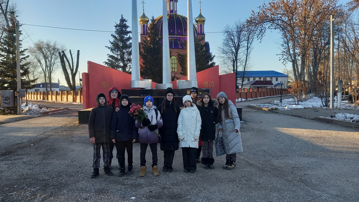 Постер к социальной практике: Наша память предкам