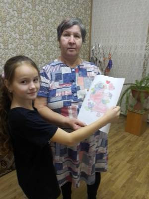 Постер к социальной практике: Маленький подарок