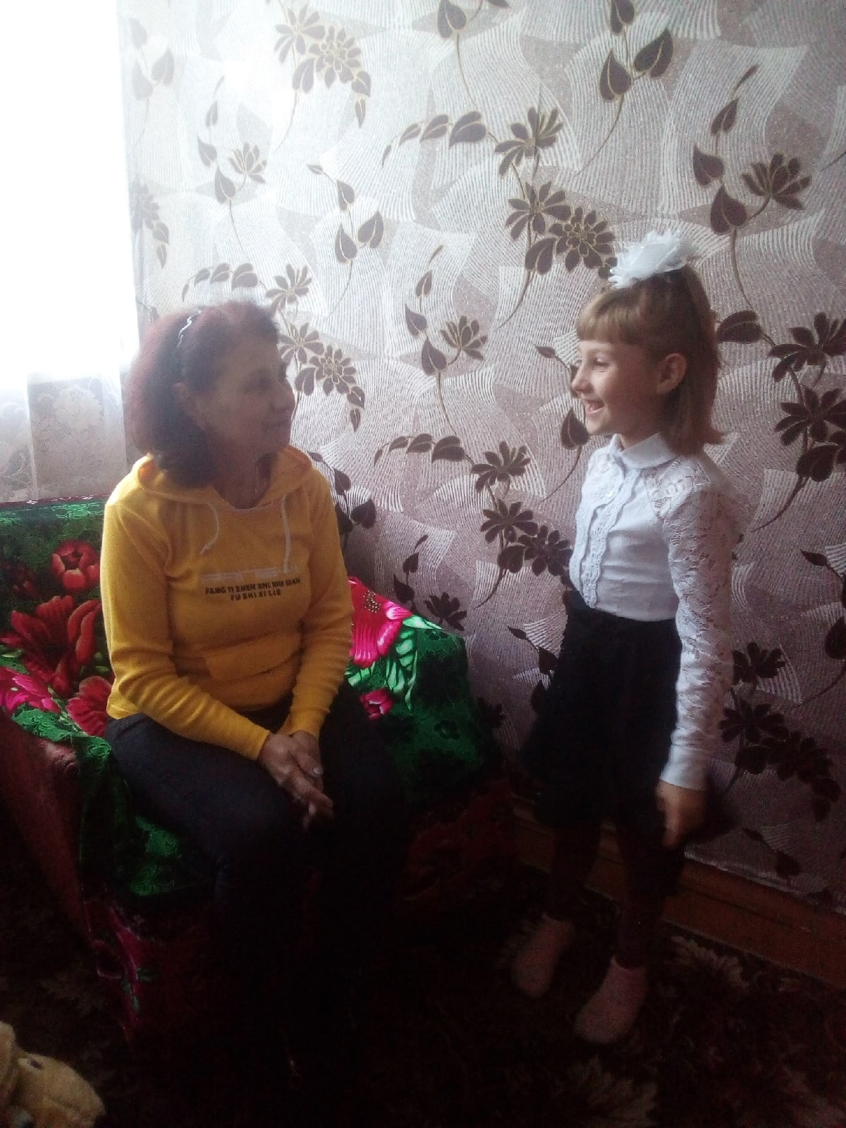 Постер к социальной практике: Бабушки и дедушки - важная частичка детства!