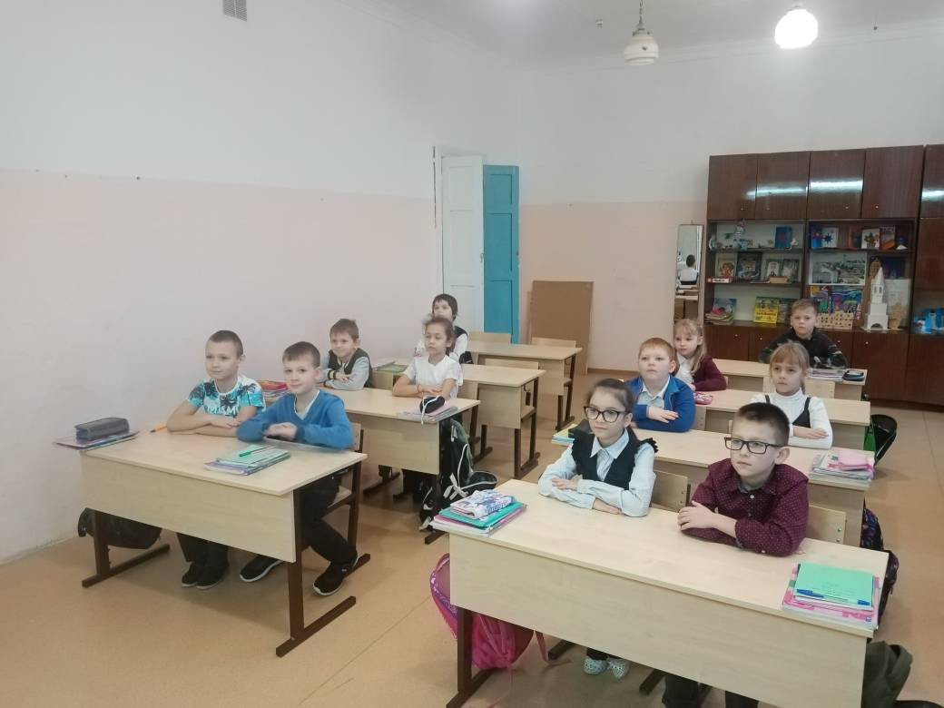 Постер к социальной практике: Аккуратность-снаружи или внутри(фильм Экзамен)