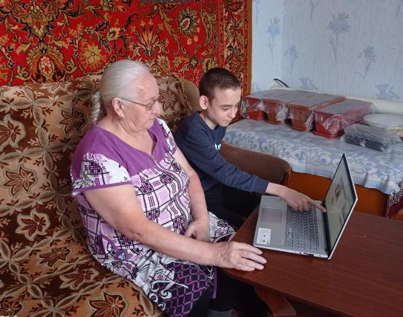 Постер к социальной практике: Счастье рядом