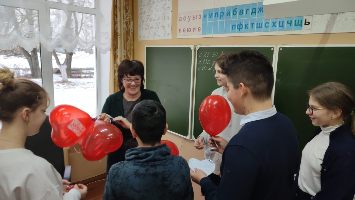 Постер к социальной практике: От благодарных учеников