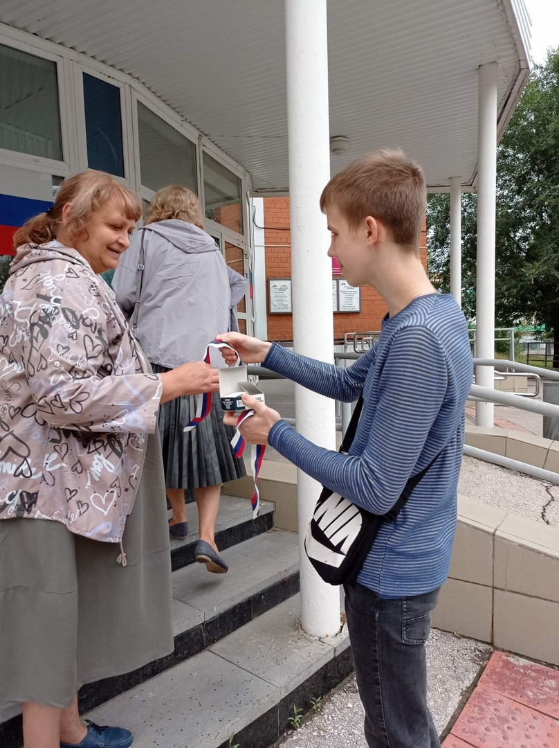 Постер к социальной практике: Будем помнить своих учителей