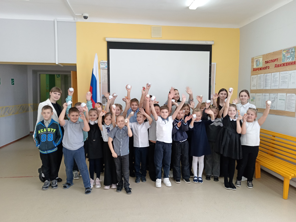 Постер к социальной практике: Счастливым быть просто
