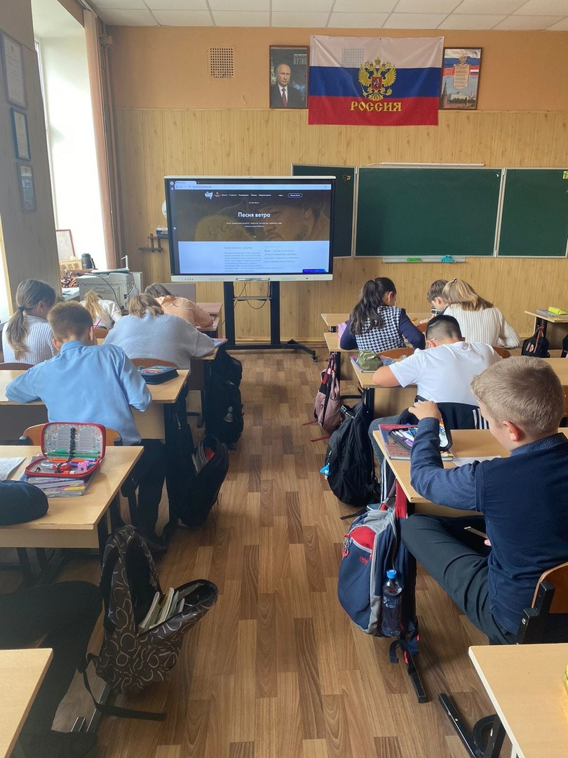 Постер к социальной практике: "Мы умеем дружить!"