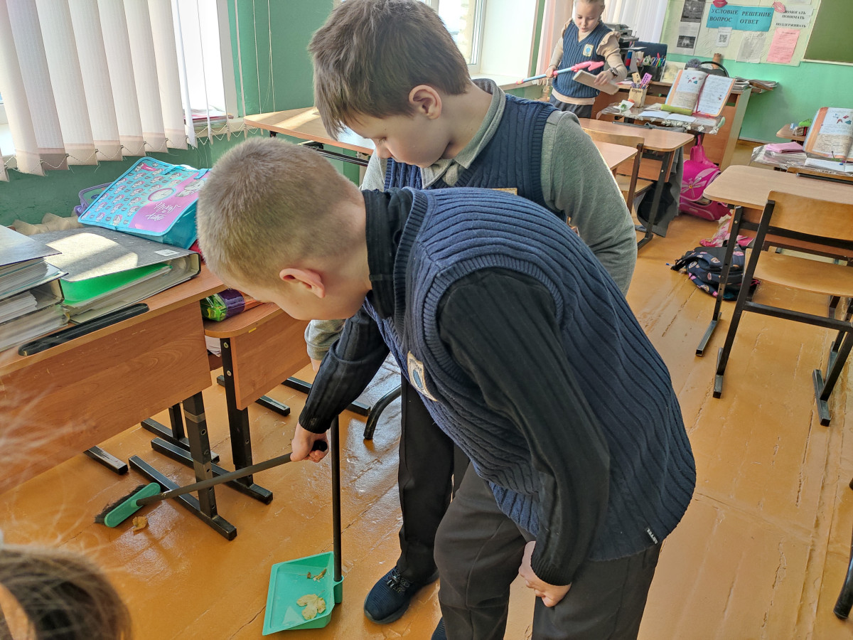 Постер к социальной практике: Всякий труд почётен