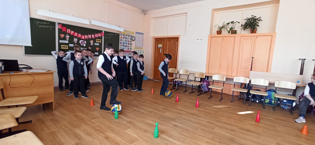 Постер к социальной практике: Супер герои