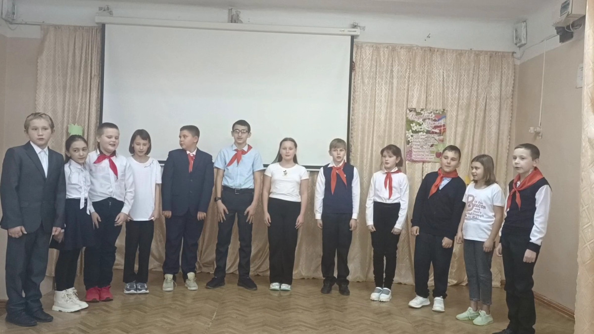 Постер к социальной практике: Вас поздравить мы хотим