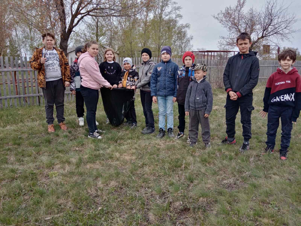 Постер к социальной практике: Экологический субботник