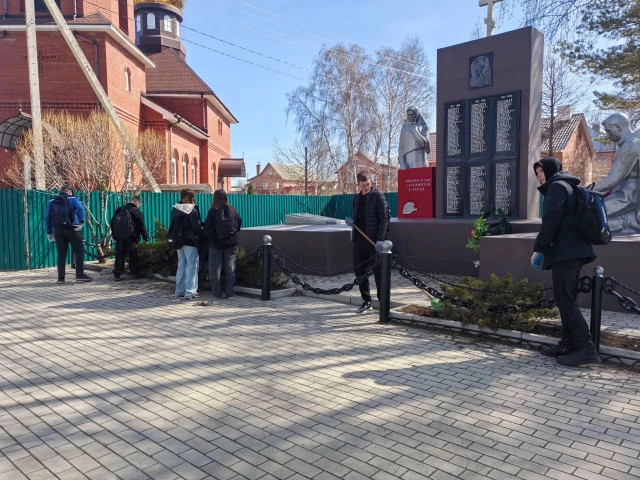 Постер к социальной практике: созидательный труд