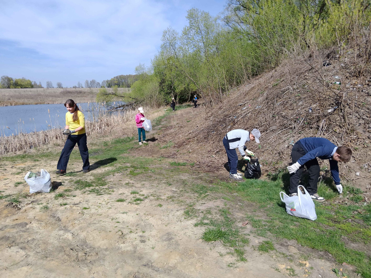 Постер к социальной практике: "Охранять природу- значит охранять Родину"