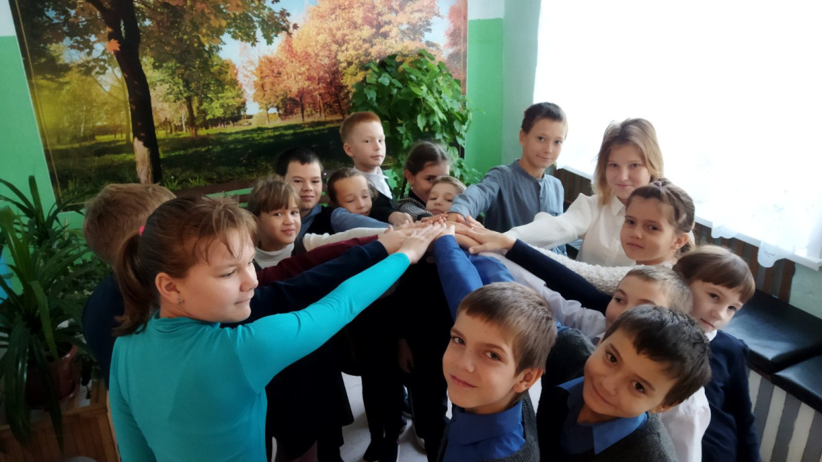 Постер к социальной практике: От слов к делу!