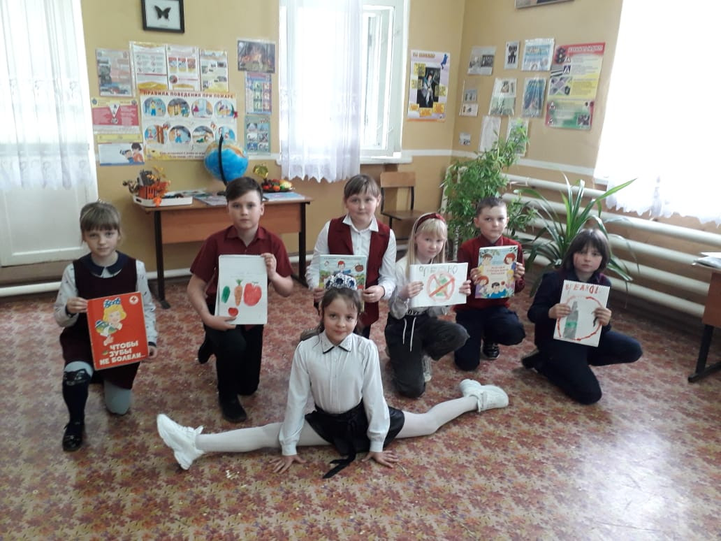 Постер к социальной практике: Будем здоровы!