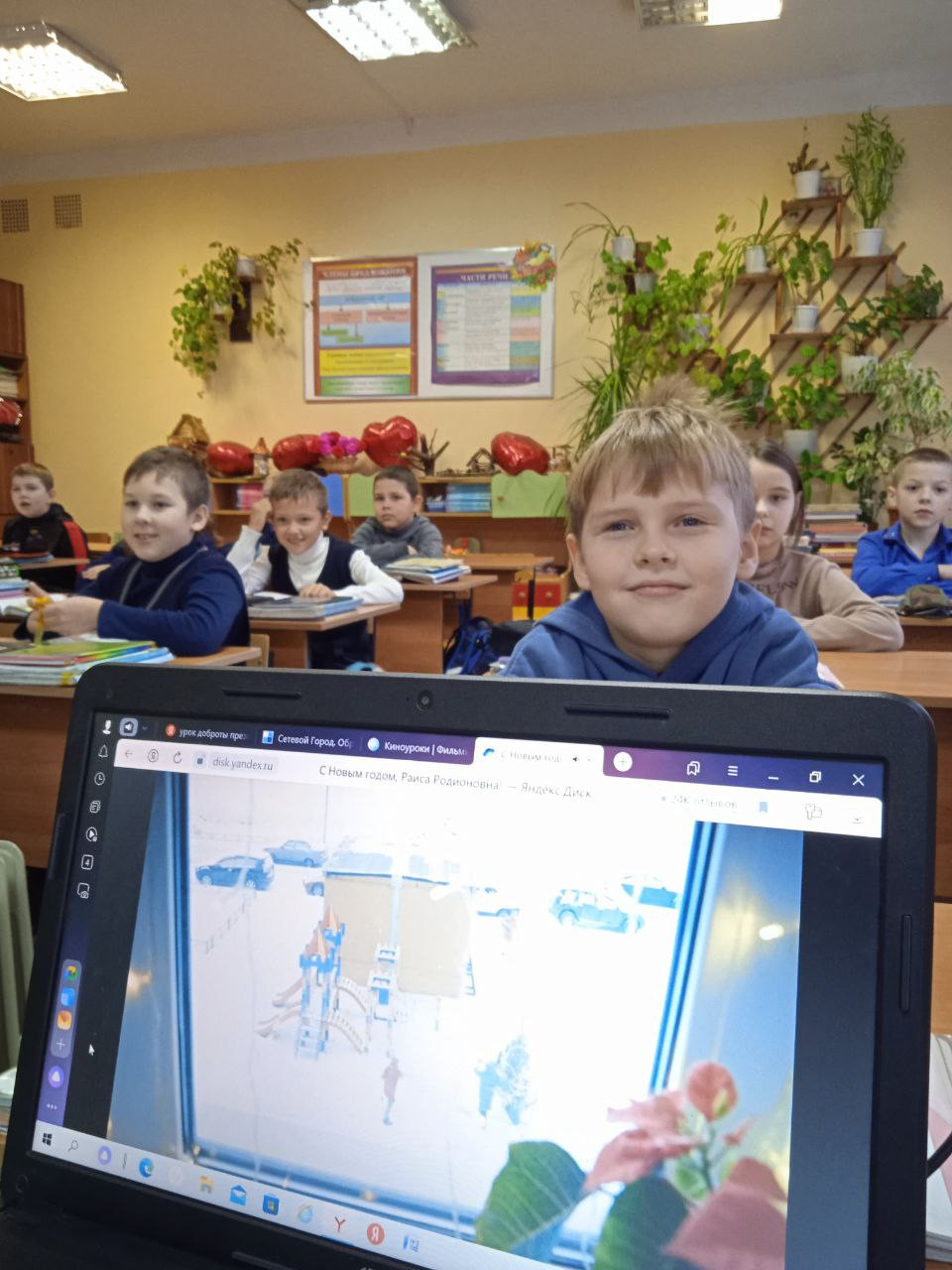 Постер к социальной практике: ДОБРАЯ ВИДЕО ОТКРЫТКА