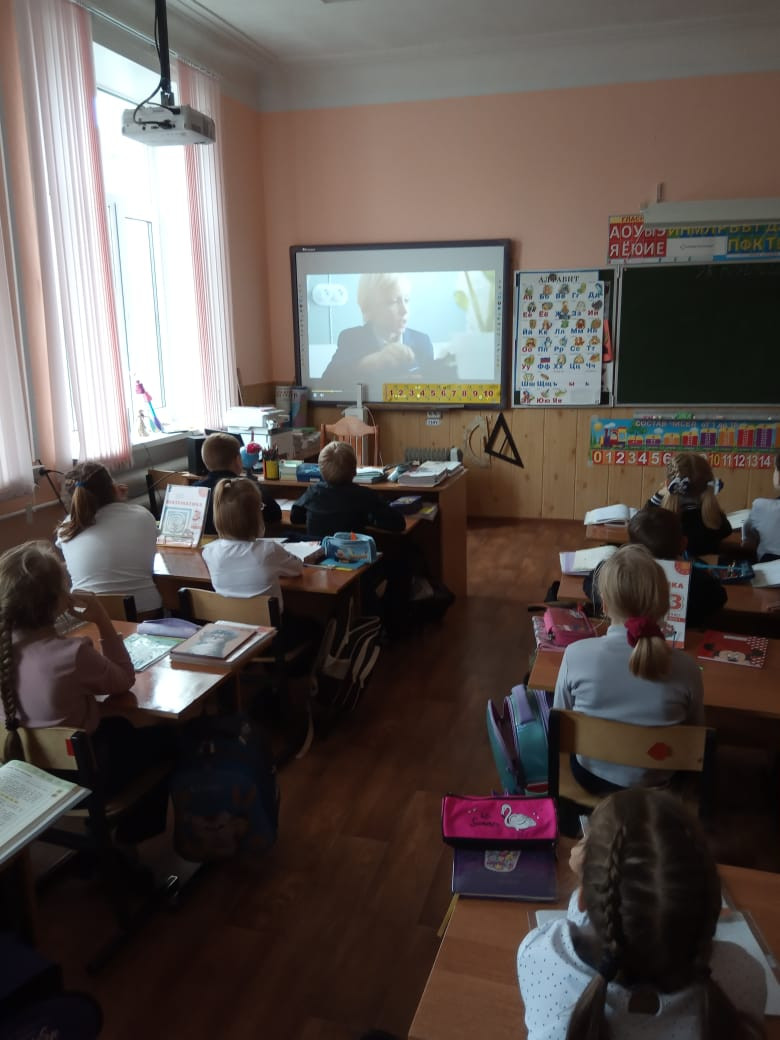 Постер к социальной практике: Забота о ближнем