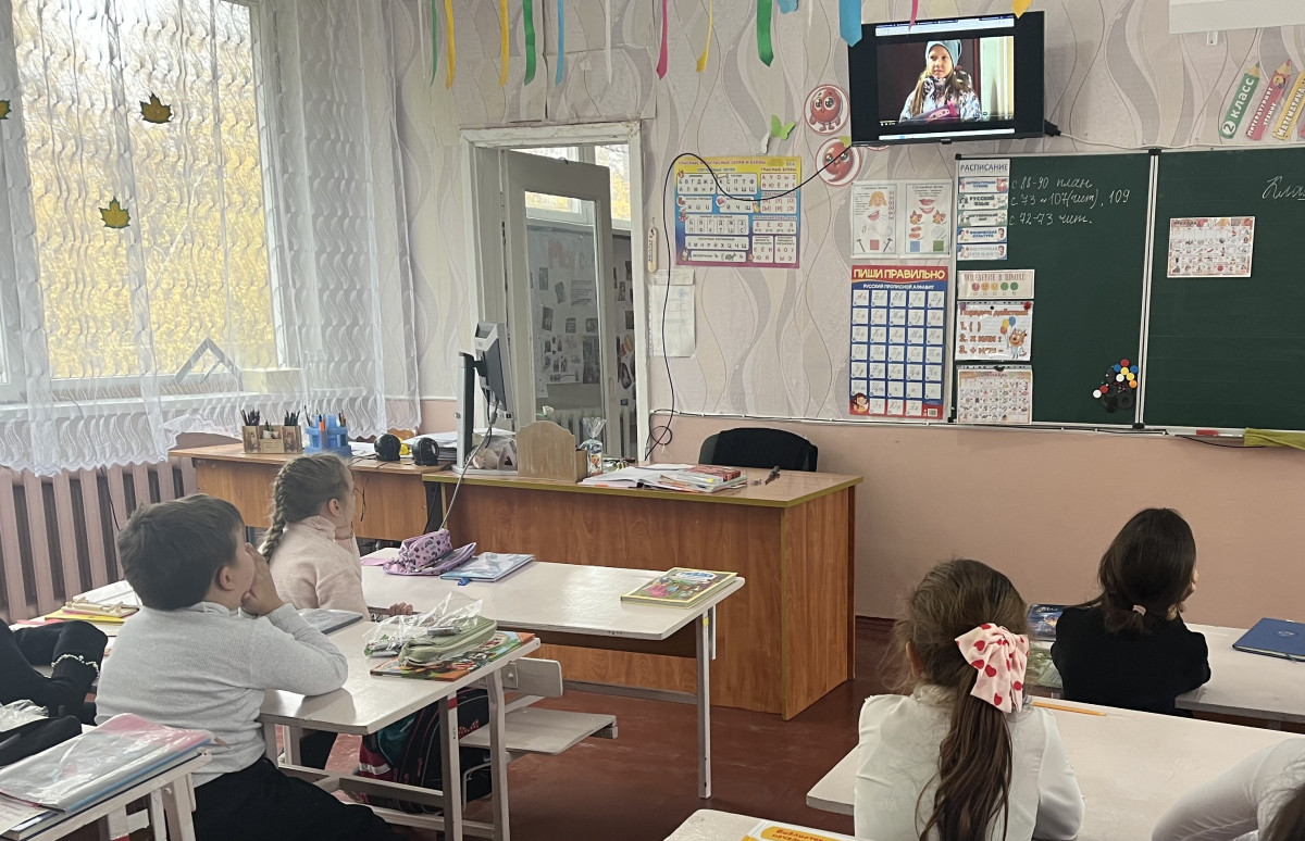 Постер к социальной практике: Сила человека - в дружбе