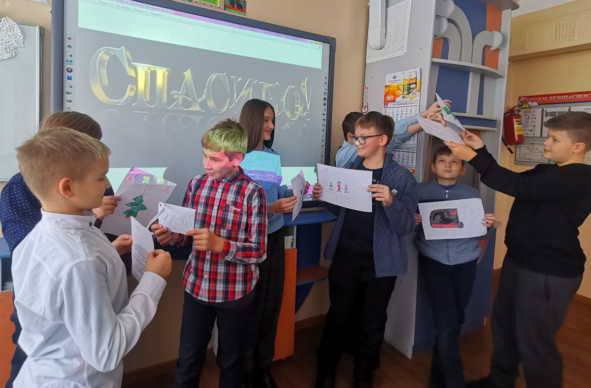 Постер к социальной практике: С Новым годом, Раиса Родионовна!