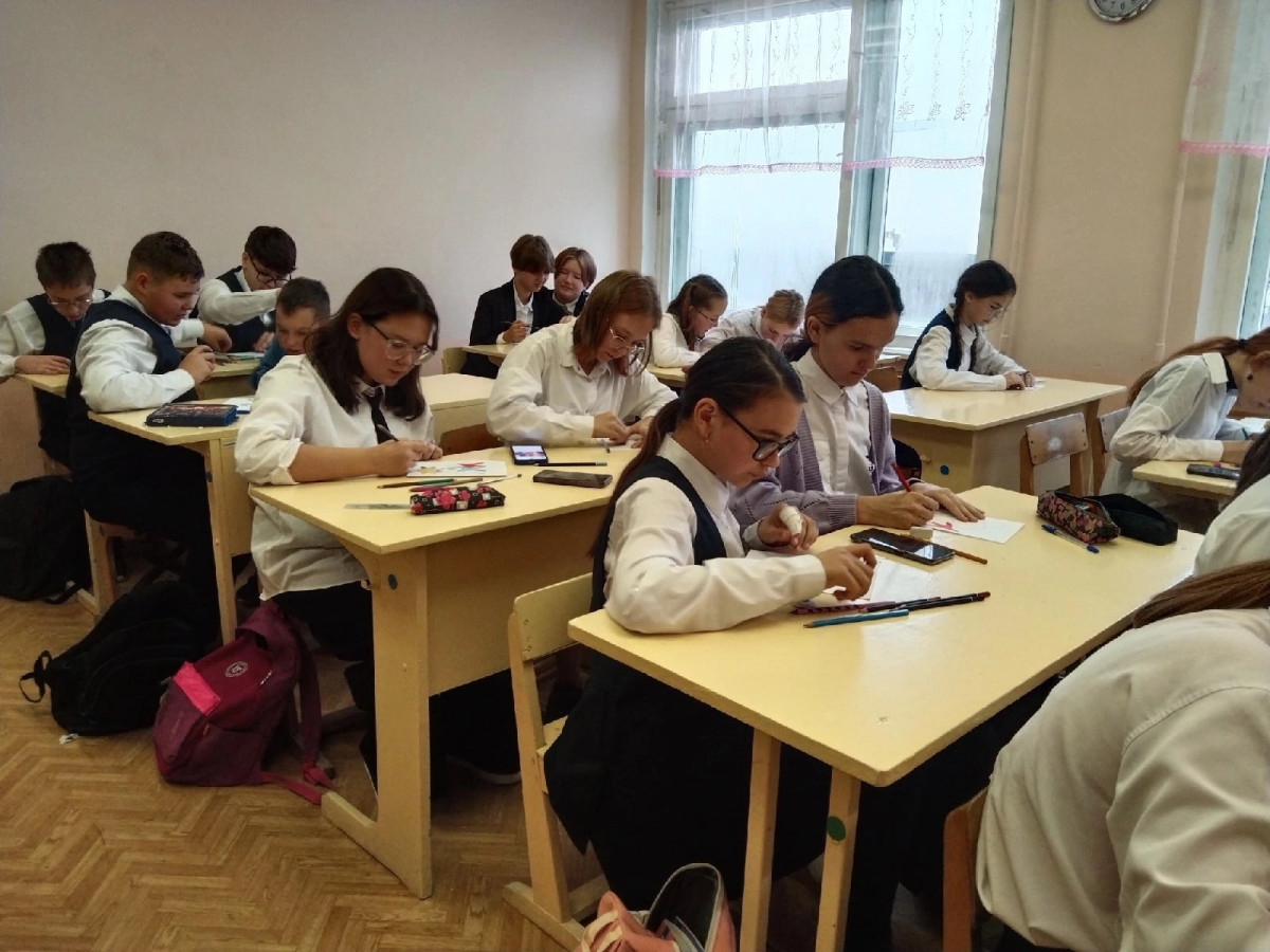 Постер к социальной практике: Народная открытка