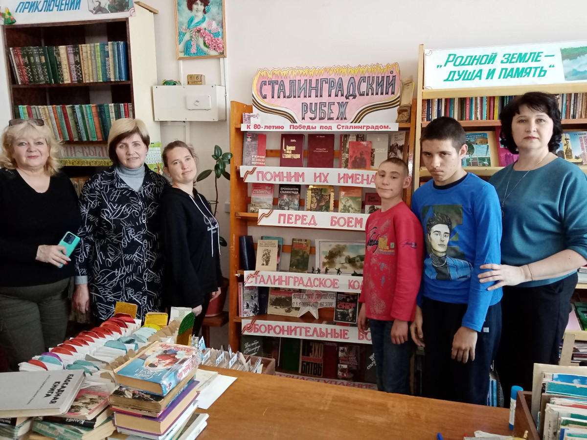 Постер к социальной практике: "Вместе победим!"