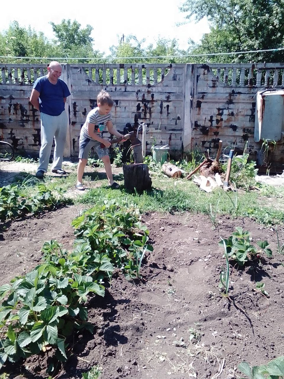 Постер к социальной практике: Не забудем бабушек и дедушек