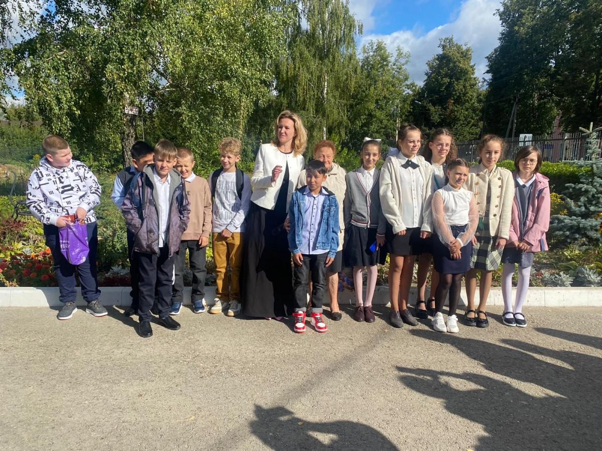 Постер к социальной практике: Наш первый учитель