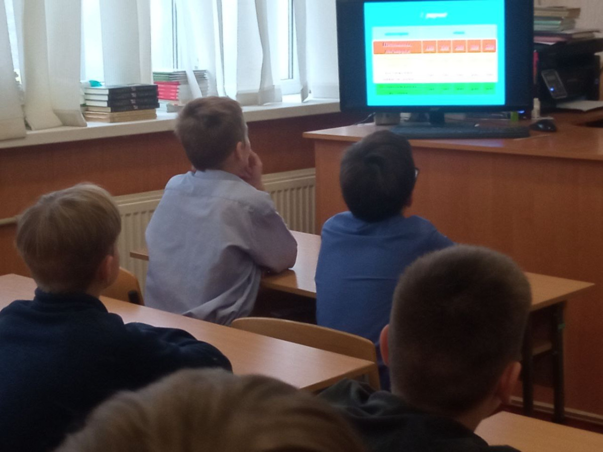 Постер к социальной практике: Сила России - в единстве народов