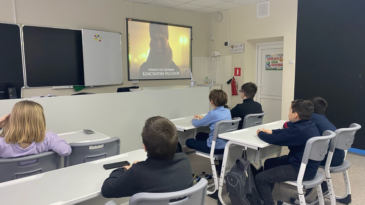 Постер к социальной практике: Великий. Знаменитые люди Плавского района. (коллективное создание буклета)