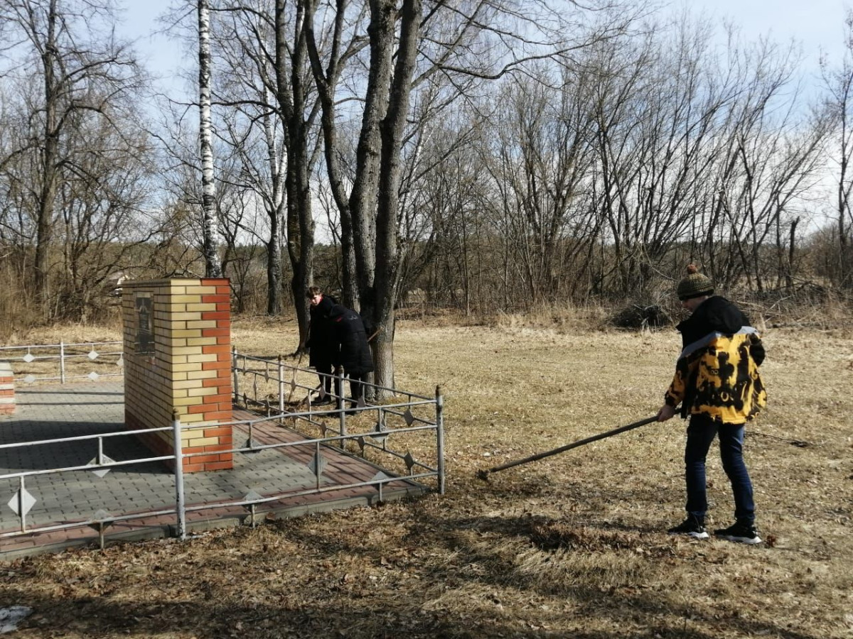 Постер к социальной практике: Чтим память погибших героев