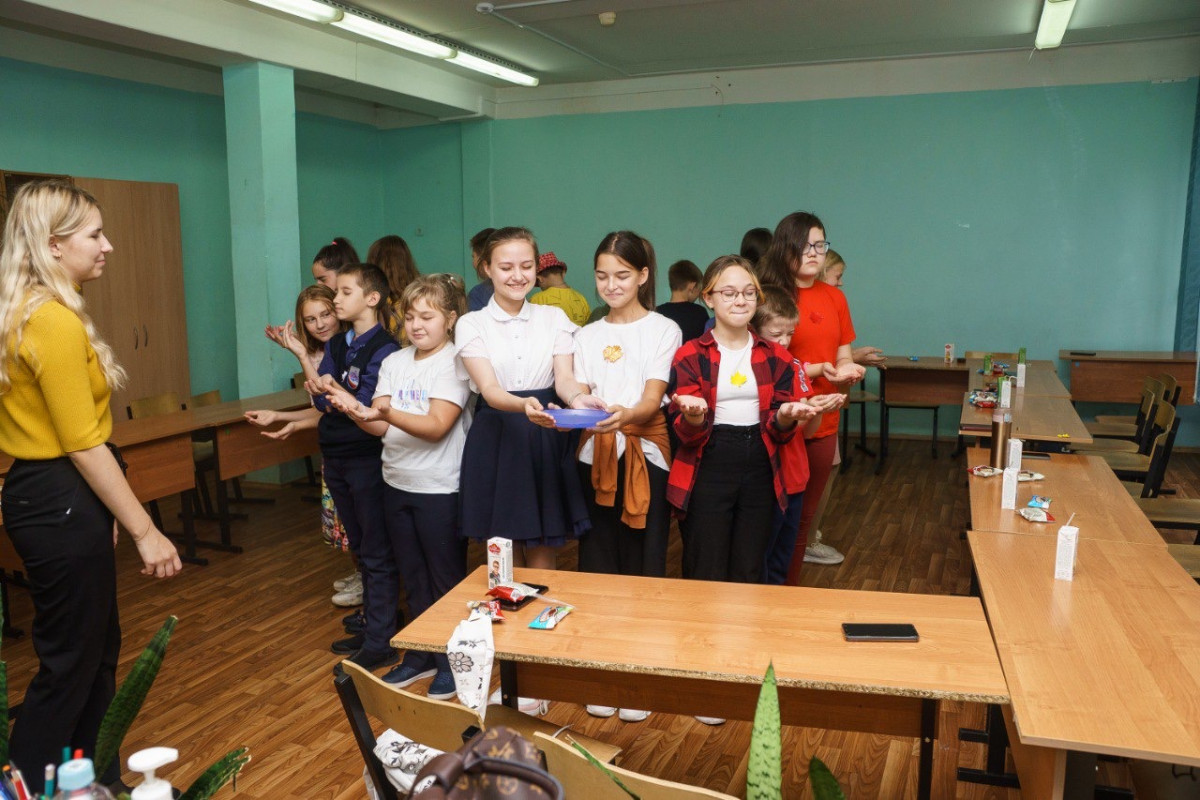 Постер к социальной практике: Дружба осенью согреет