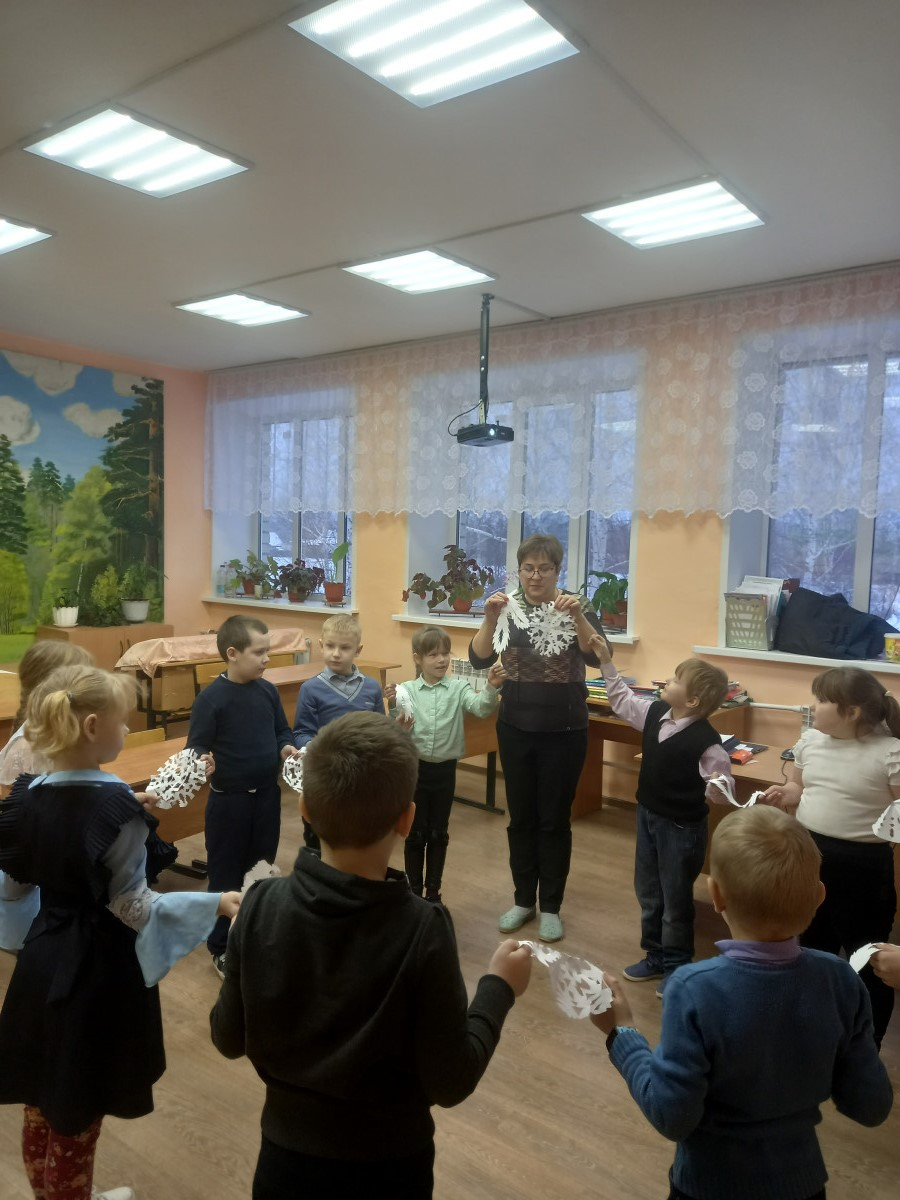 Постер к социальной практике: Волшебные снежинки