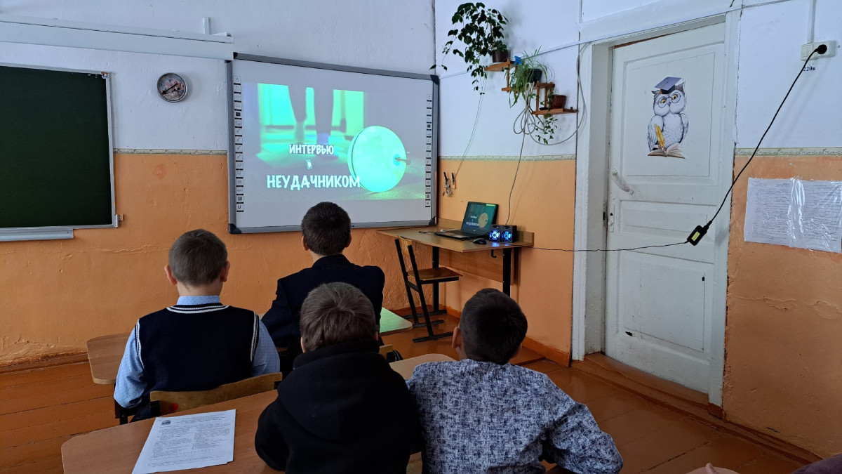 Постер к социальной практике: Мы рядом
