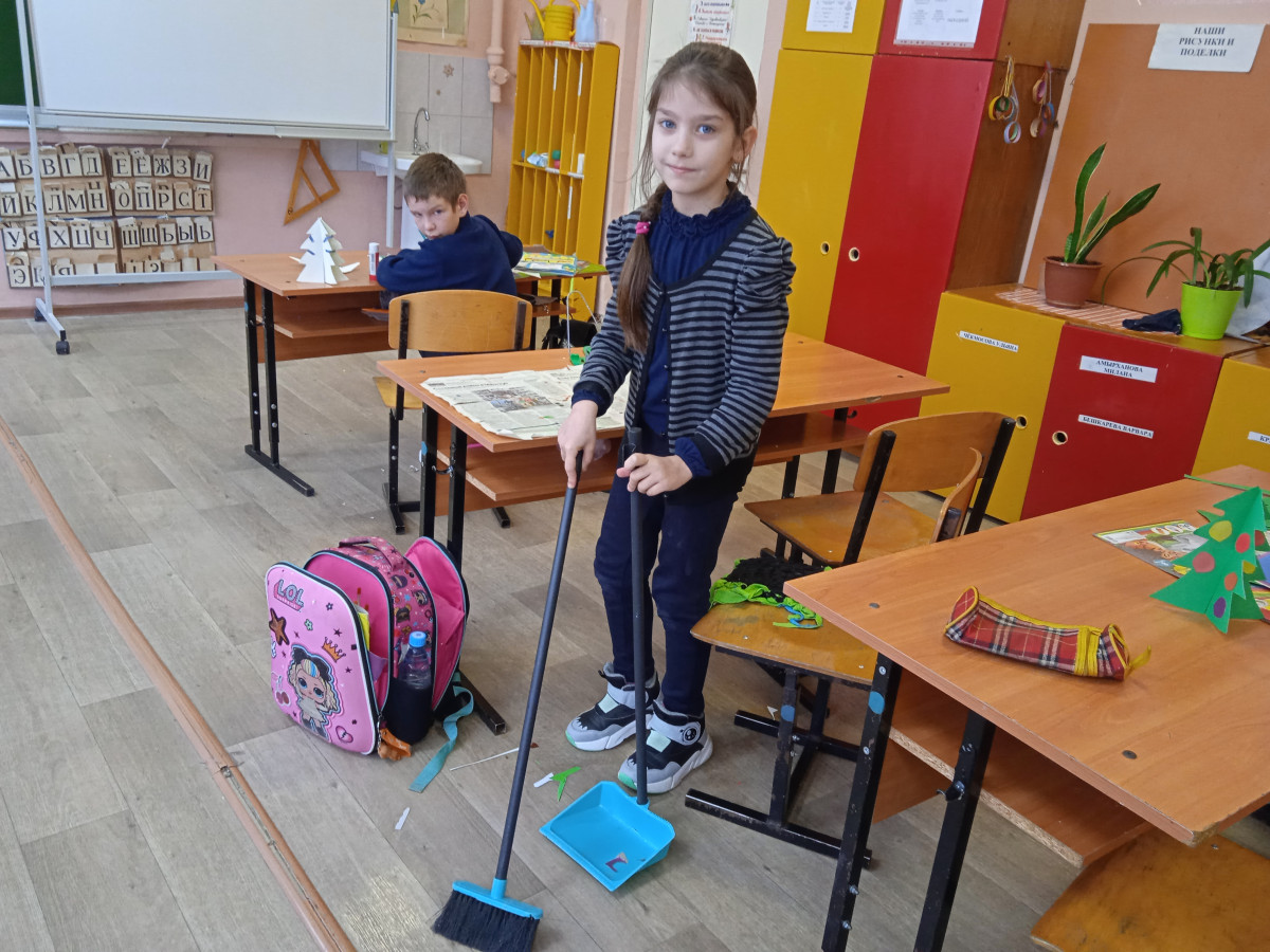 Постер к социальной практике: В чистом классе учиться веселей.