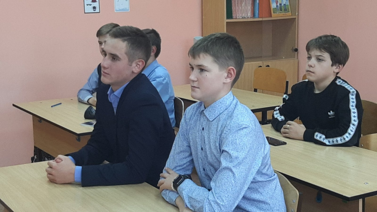 Постер к социальной практике: "Чем я могу помочь тебе"