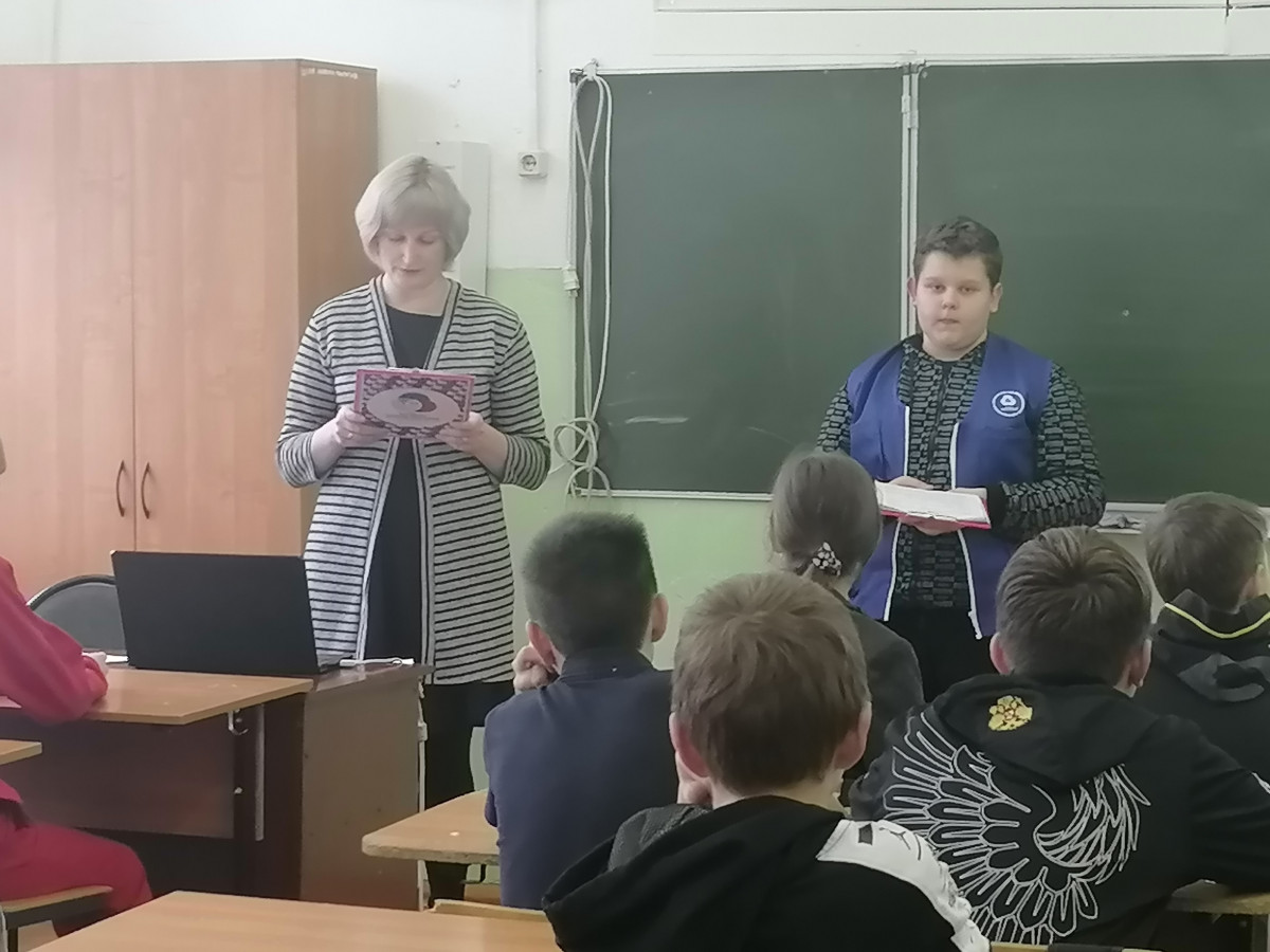 Постер к социальной практике: Мы за мирное время!