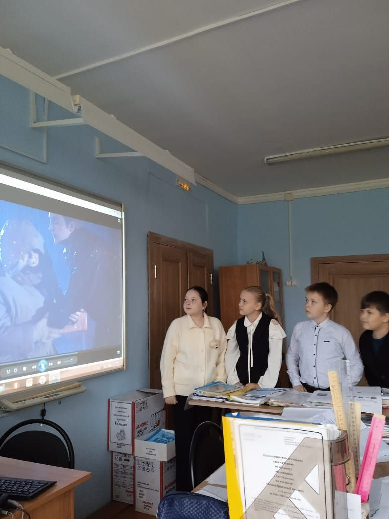 Постер к социальной практике: Созидательный  труд