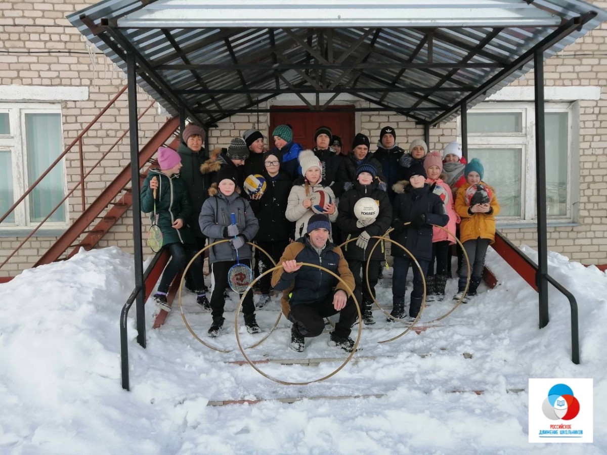 Постер к социальной практике: "В здоровом теле-здоровый дух"
