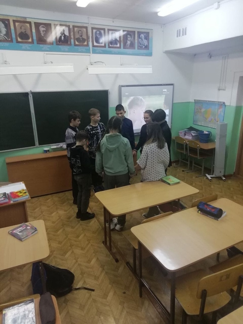 Постер к социальной практике: Чтим память погибших