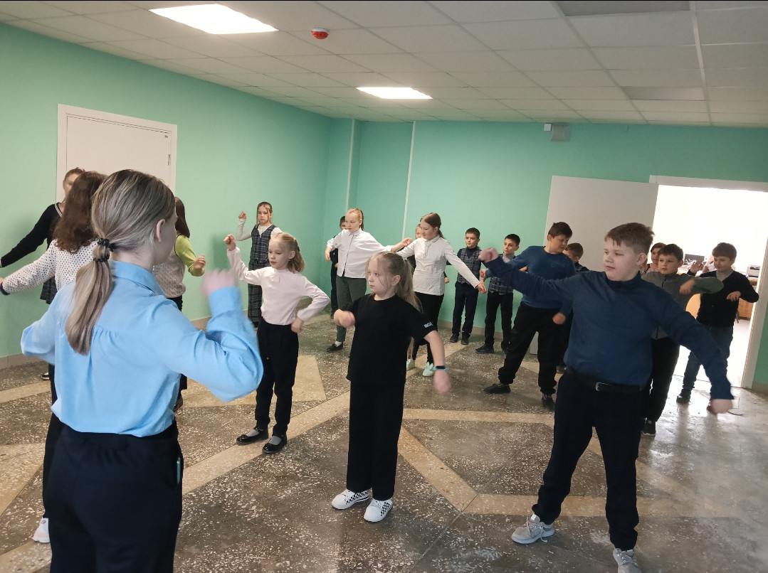 Постер к социальной практике: Жить здоровым здорово