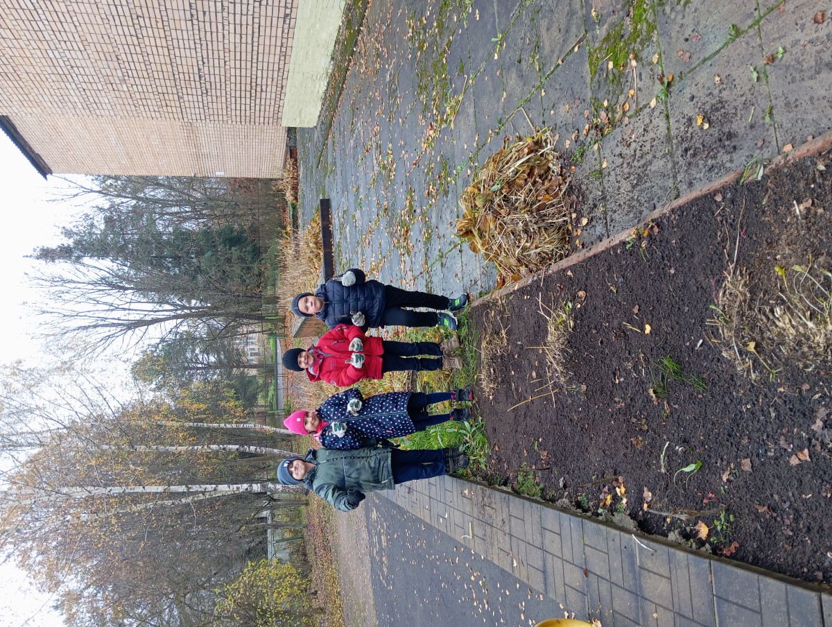 Постер к социальной практике: Настоящий воин тот, у кого есть милосердие.