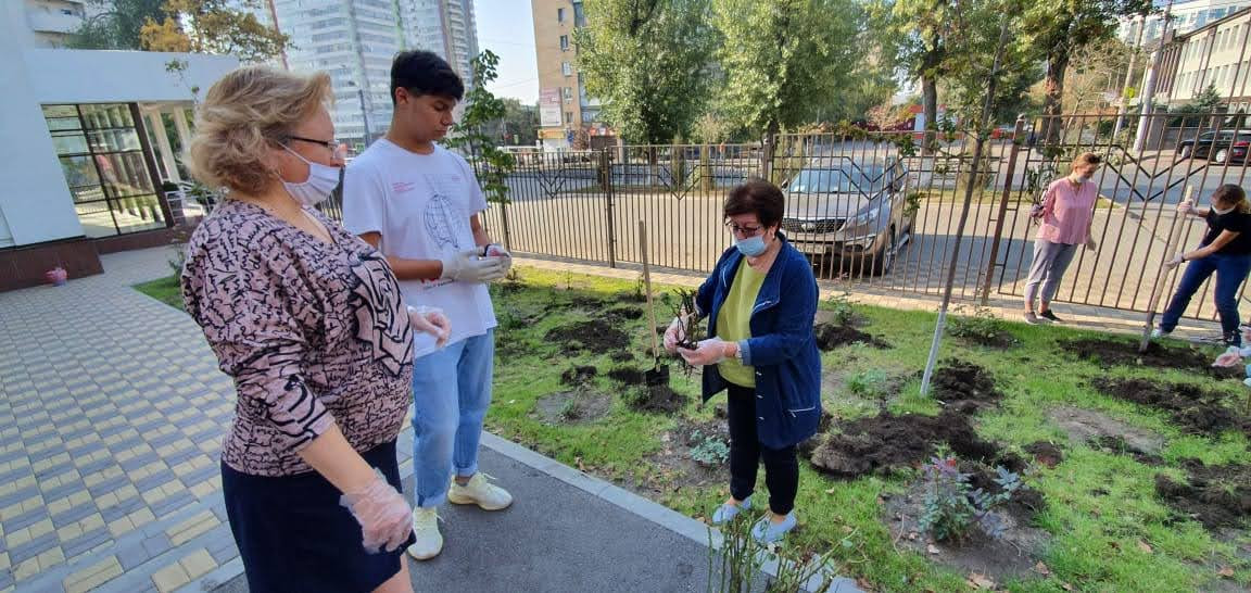 Постер к социальной практике: Трудись для того, чтоб наслаждаться.