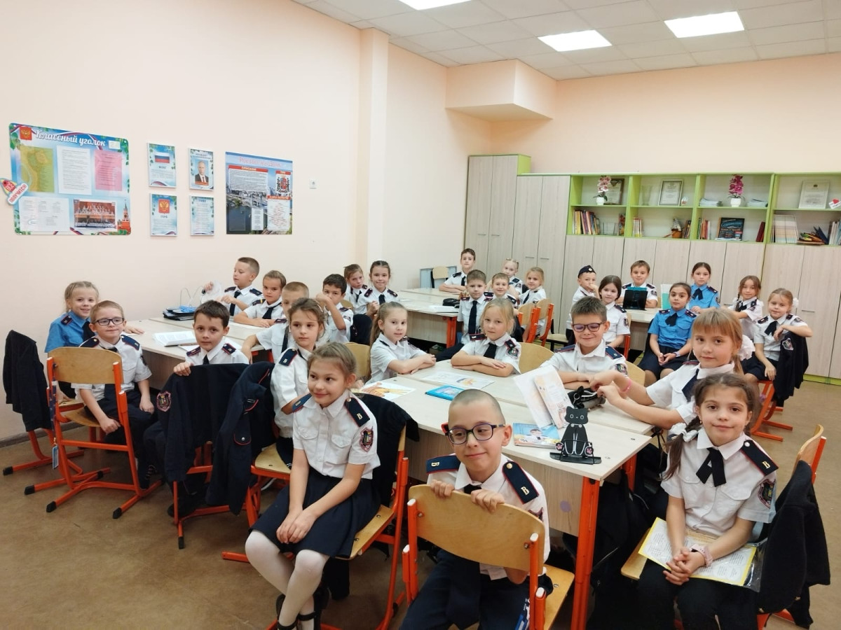 Постер к социальной практике: Подарок лучшему другу.