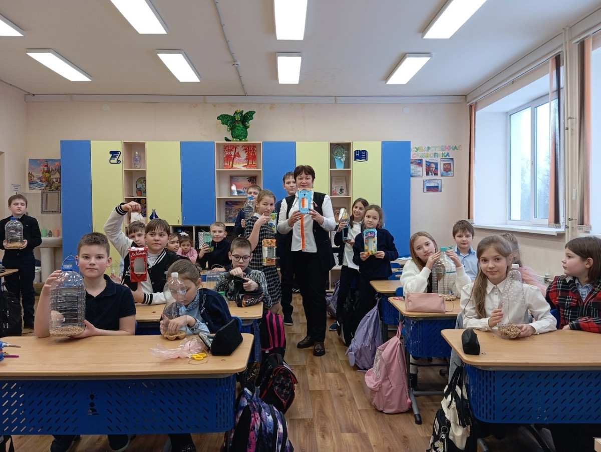 Постер к социальной практике: Делай дела не для себя!