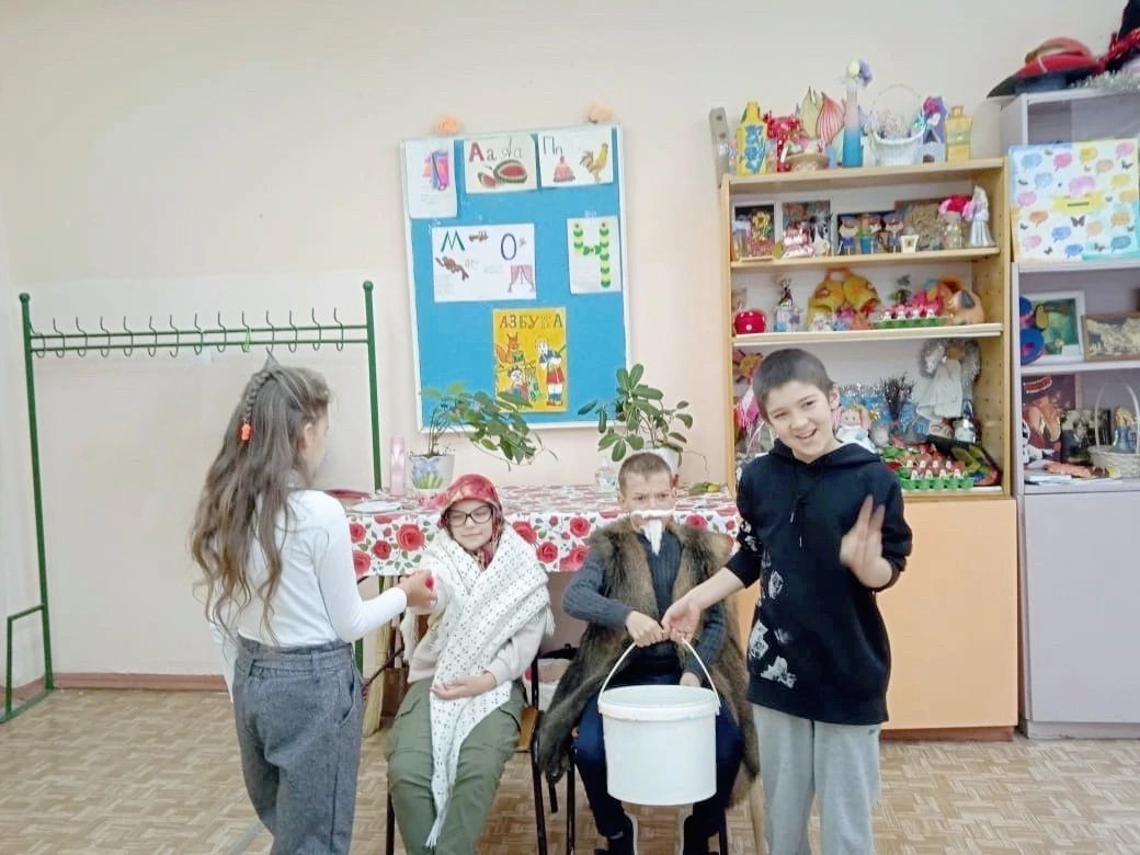 Постер к социальной практике: Уважение и вежливость к окружающим