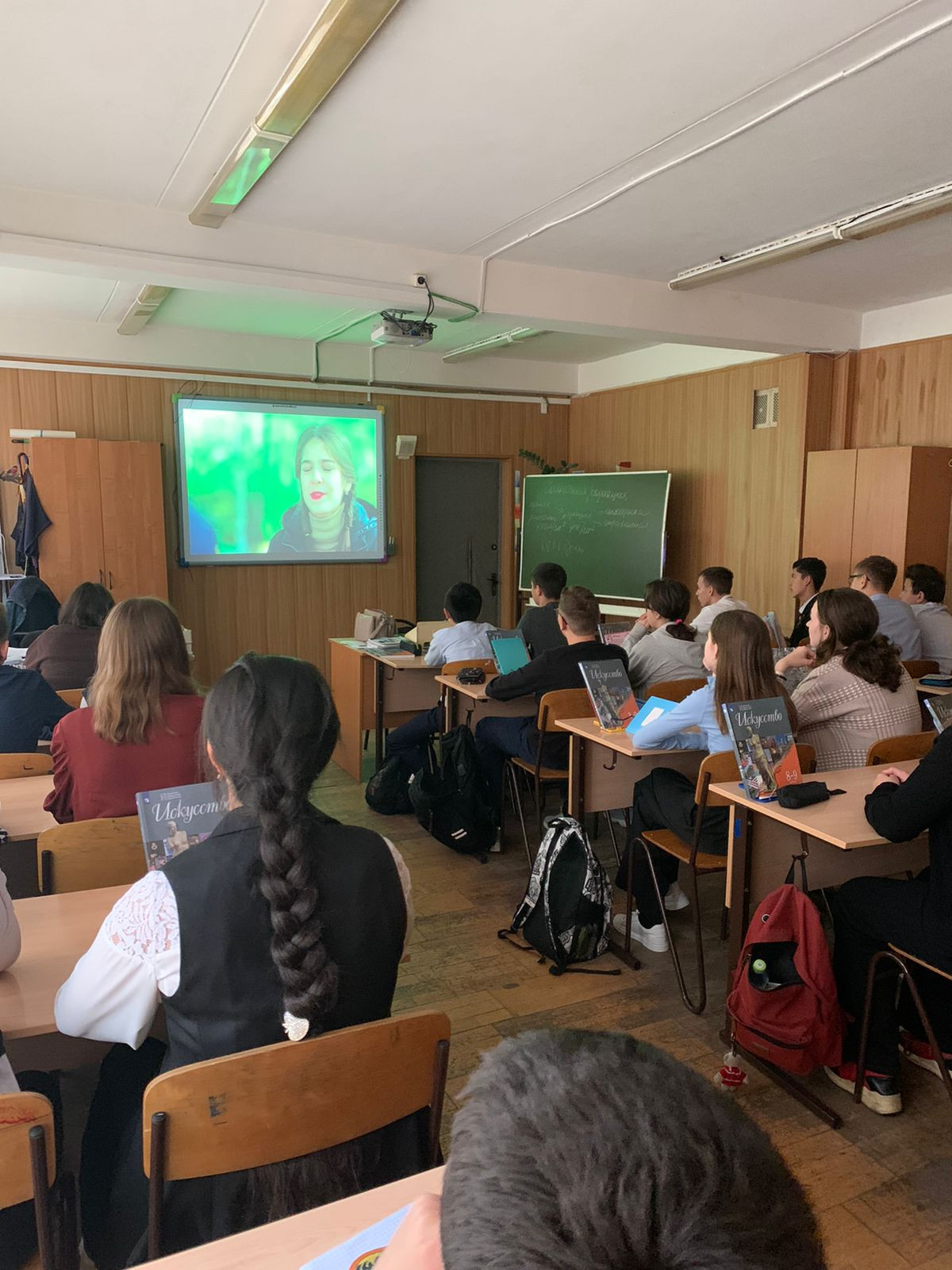 Постер к социальной практике: Помощь слабым и вера в дружбу