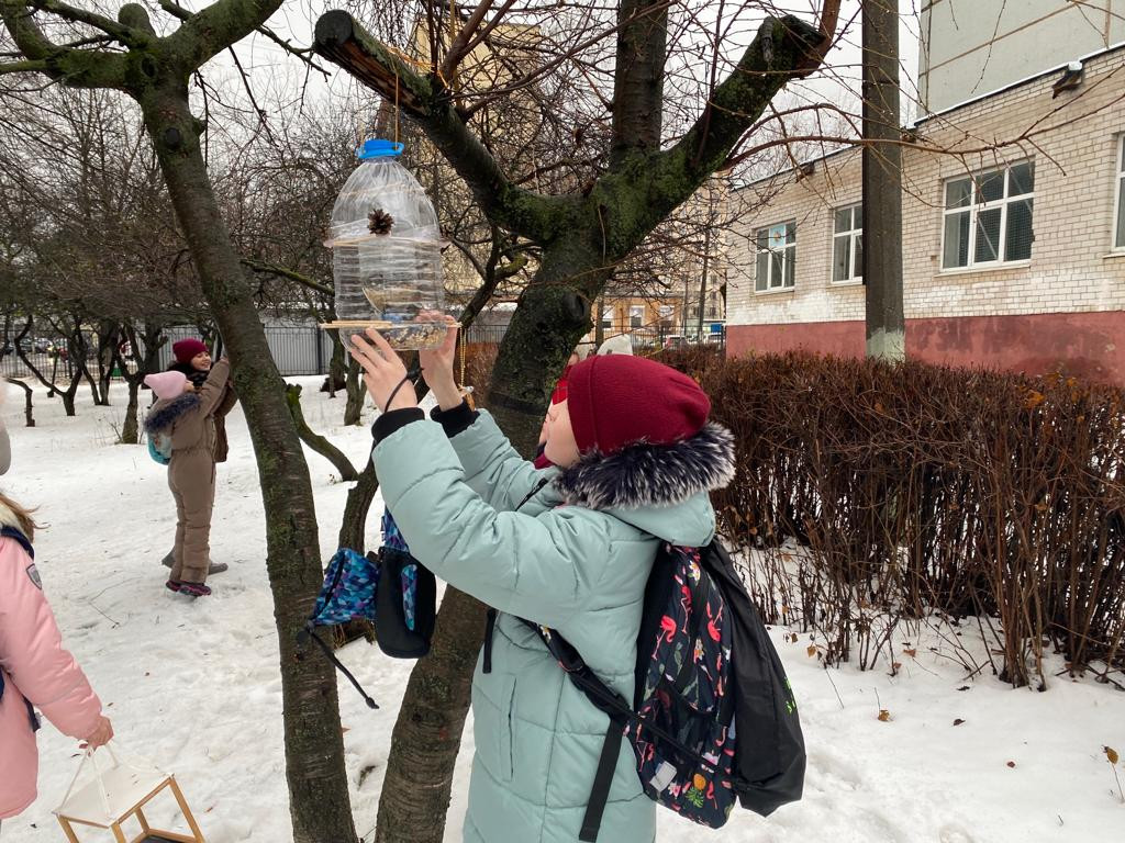 Постер к социальной практике: Экологическая акция "Покормите птиц зимой, чтобы пели нам весной!" Делай добро бескорыстно!